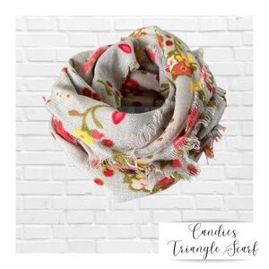 Candie’s Floral Feminine Large Scarf Woven Triangle Fairy Scandi Girl Cabincore…